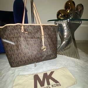 NEW Original Michael Kors Bag 🤎